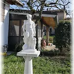 Terra Di Mezzo Tatil Evi