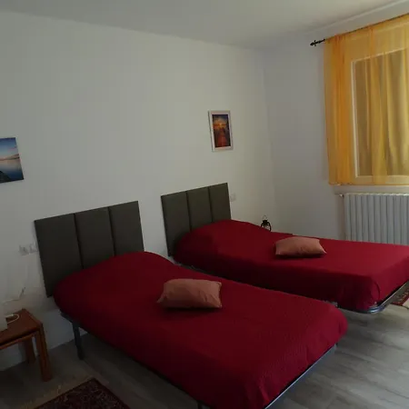 Terra Di Mezzo Casa vacanze Invorio Inferiore